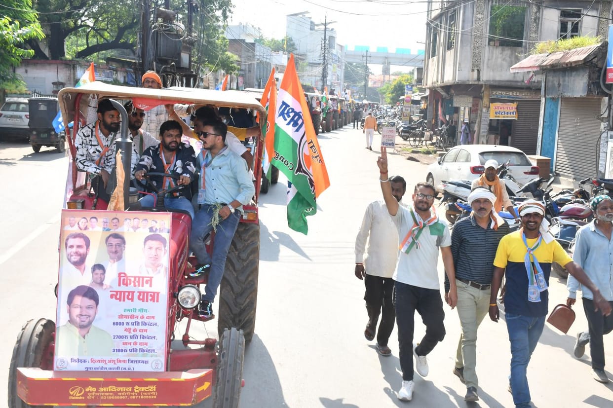 Congressmen took out Kisan Nyay Yatra on tractors said tax and inflation broke their back