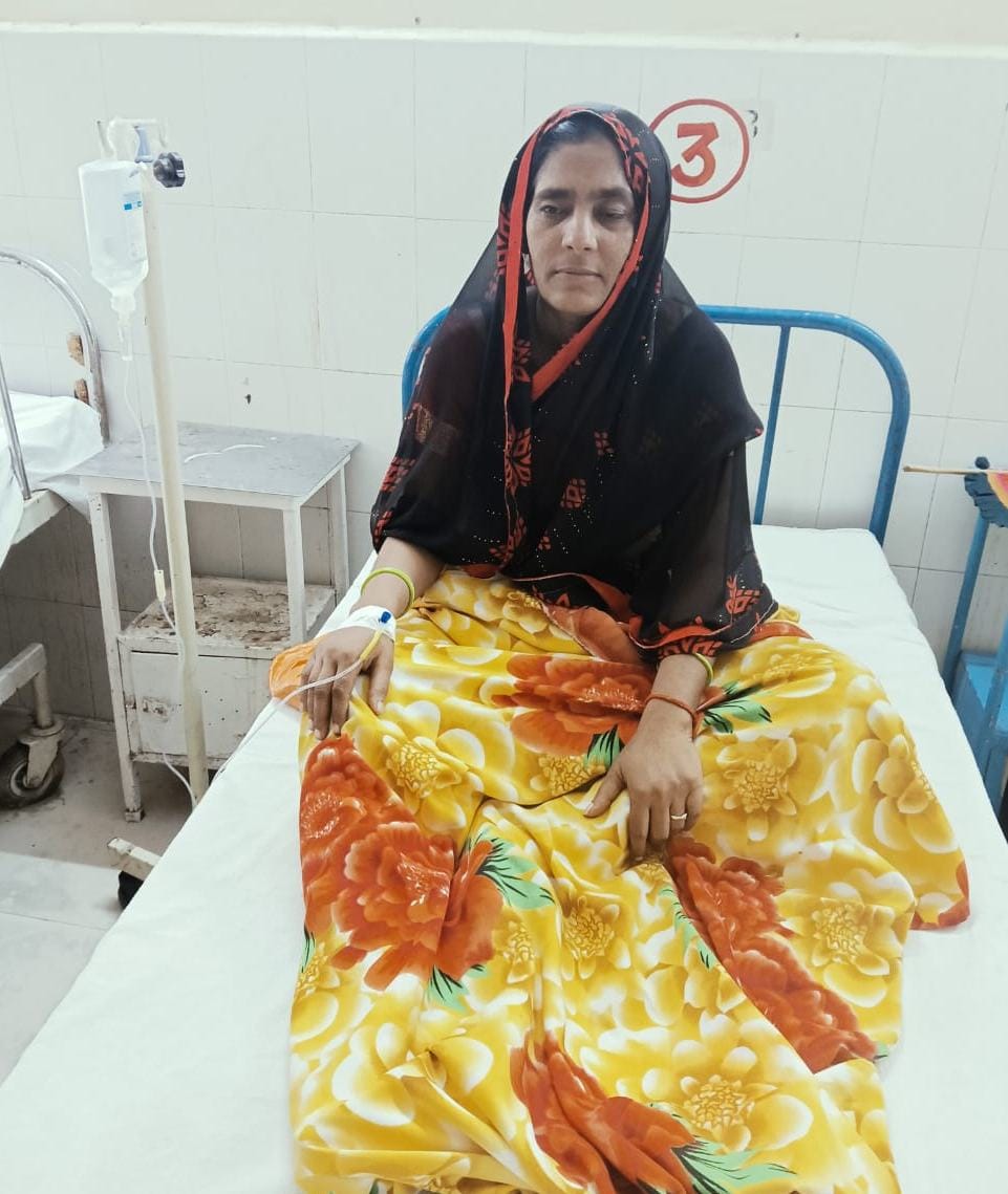 The condition of the woman sitting on indefinite fast deteriorated