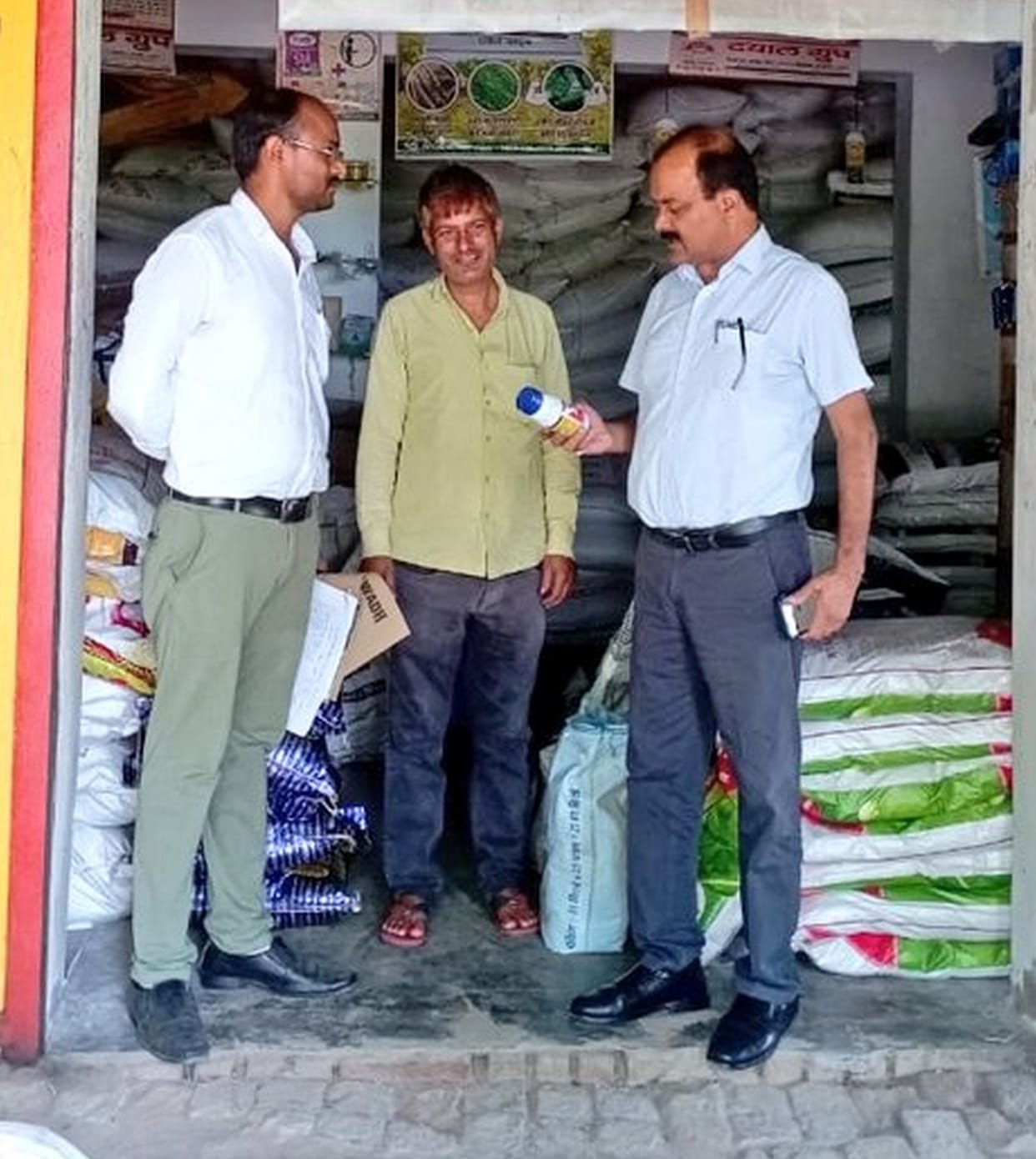 Nine samples were taken from fertilizer shops