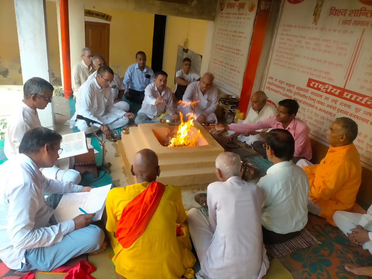 Organizing Dev and Gayatri Yagna