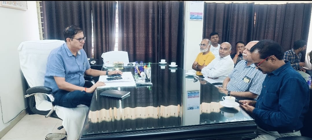 Press club members met SP Chhindwara regarding arresting the accused in Chaurai soon