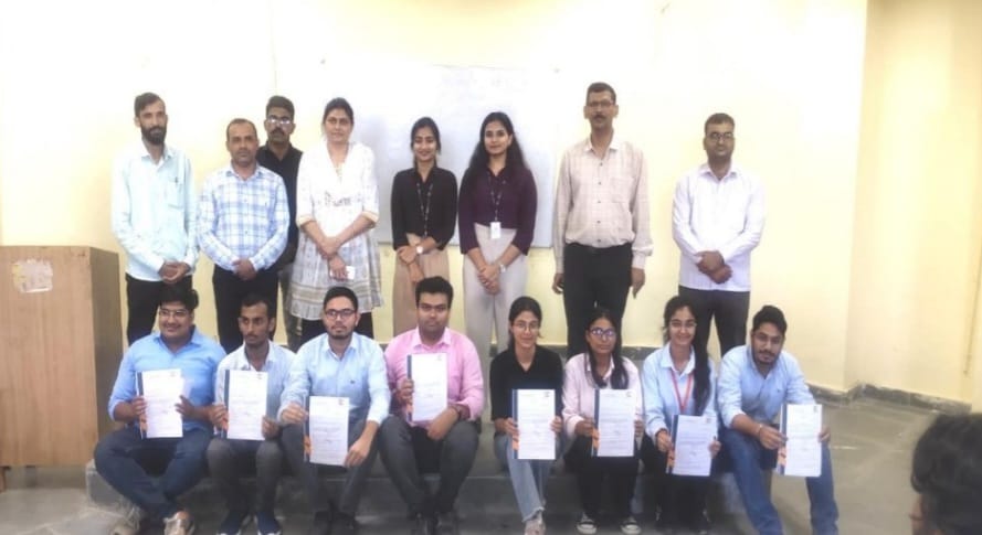 Eight students of IGU selected in prestigious company