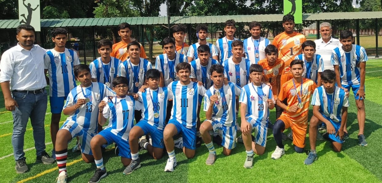 Sonipat won silver in CBSE Cluster Football