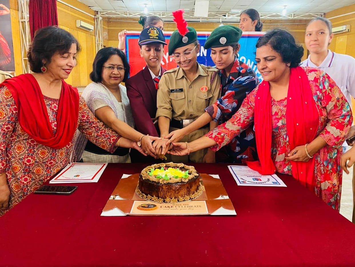 Welcome of Cadet Drishti, winner in shooting competition