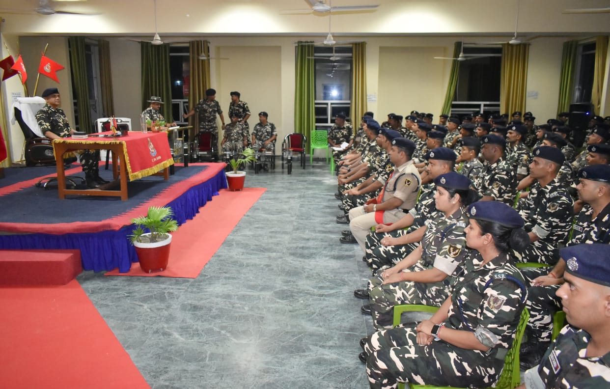 Soldiers should keep strict vigil on cross border activities