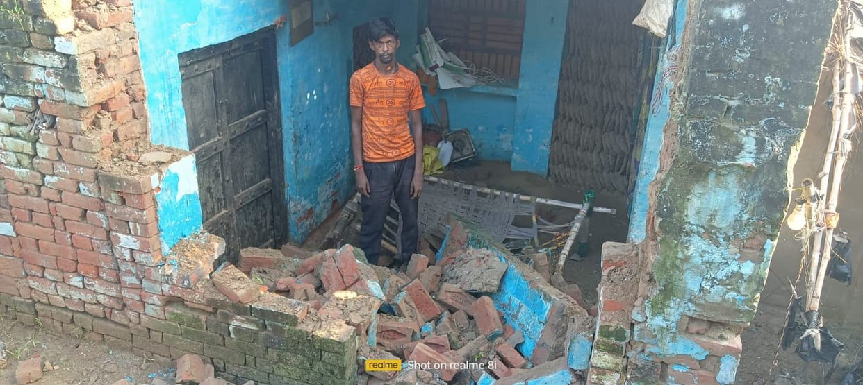 Rain stops but disaster continues, people becoming homeless due to house collapse