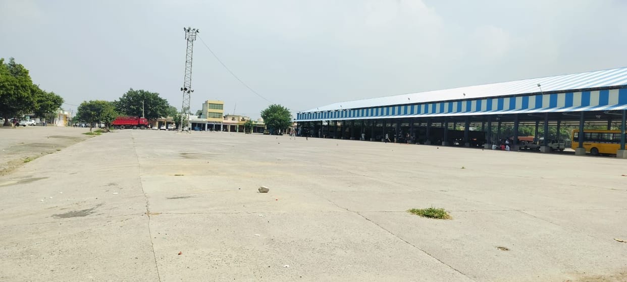 Eight days left for paddy procurement to begin, patchwork not yet done on roads