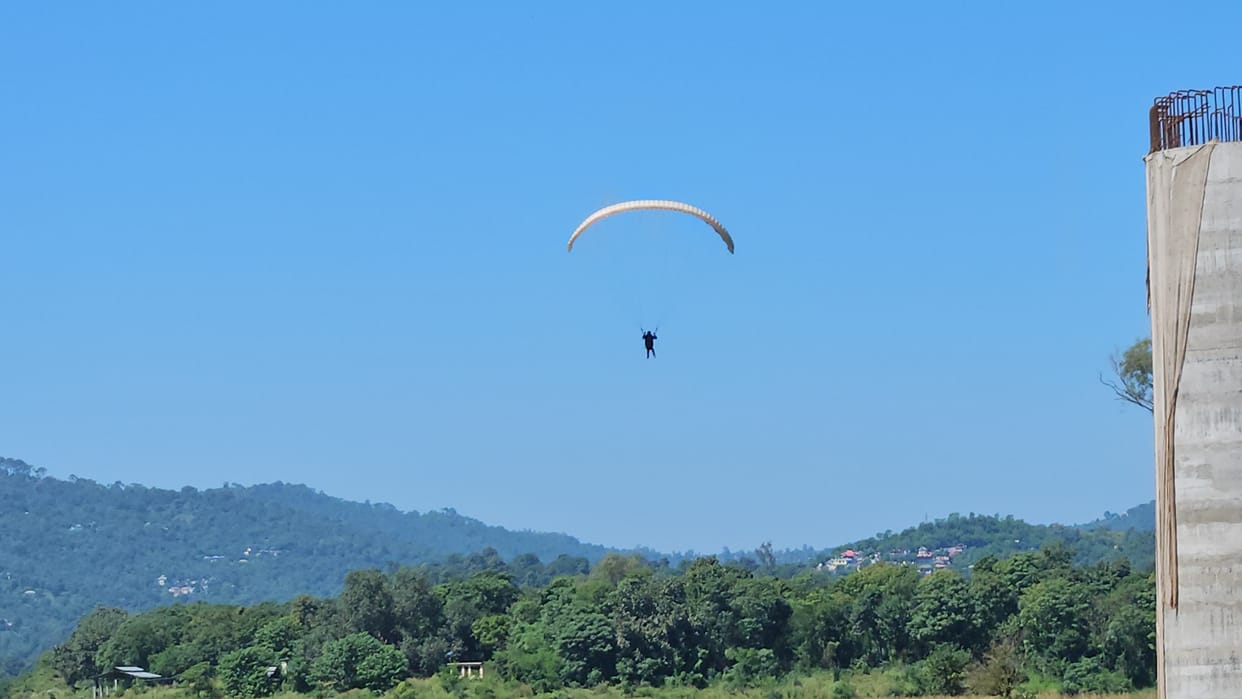 21 paraglider pilots completed SIV course at Bandla Dhar