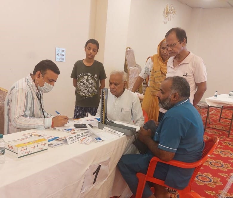 250 people were examined in the health camp