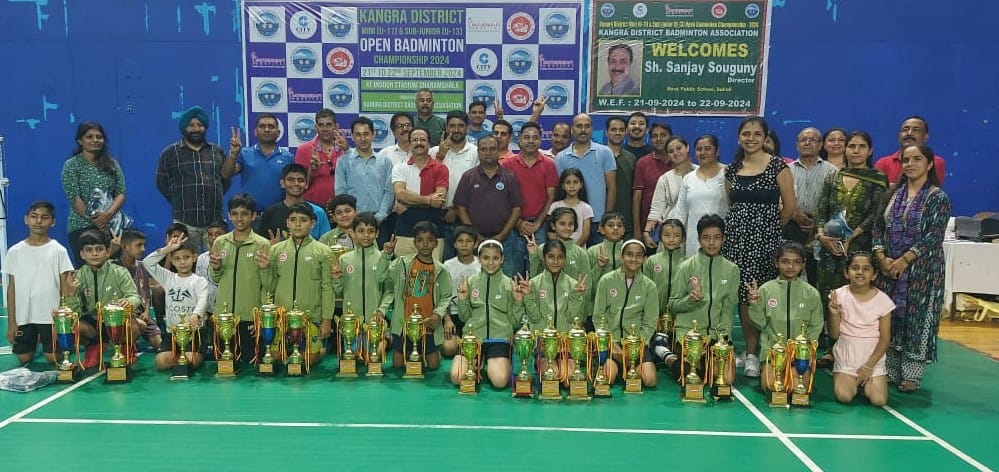 Aaradhya of Dharamshala became the winner in the category of Under-11 and 13