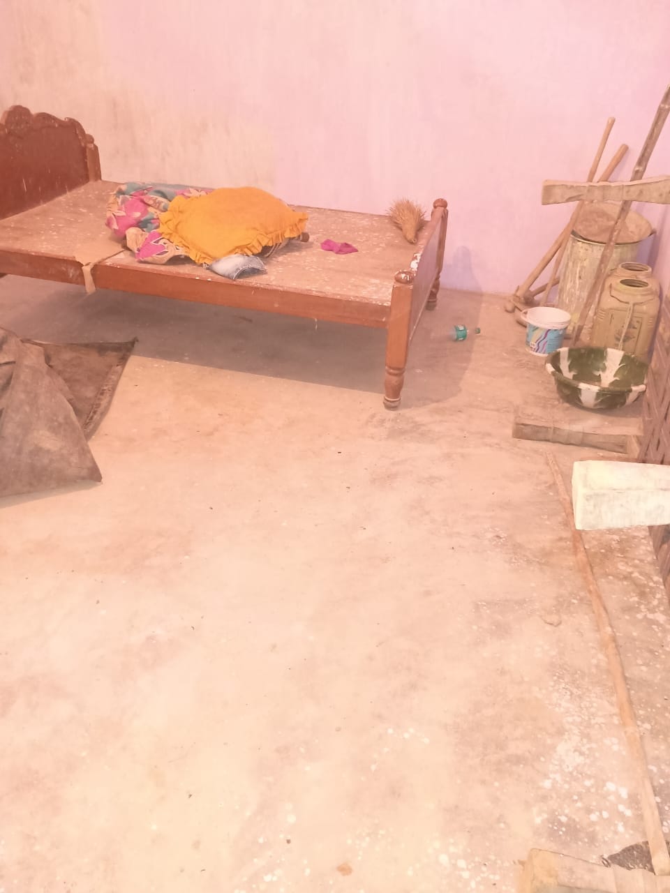 In a domestic dispute, the husband poured petrol on his wife and set her on fire
