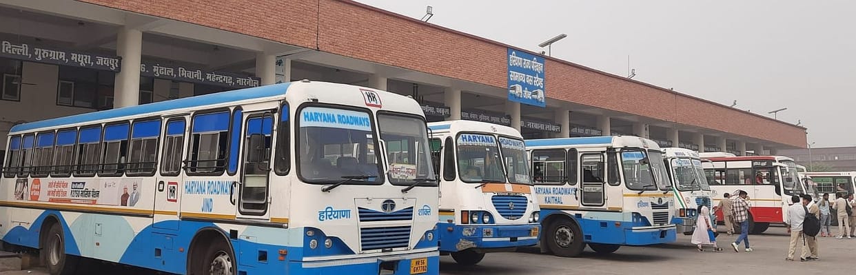 Nine buses sent to collect force, passengers faced problems