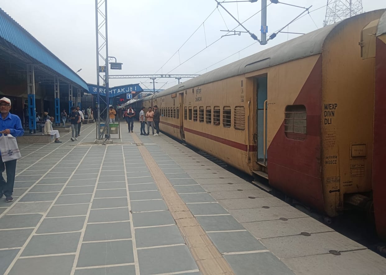 Railways will increase coaches in long distance trains