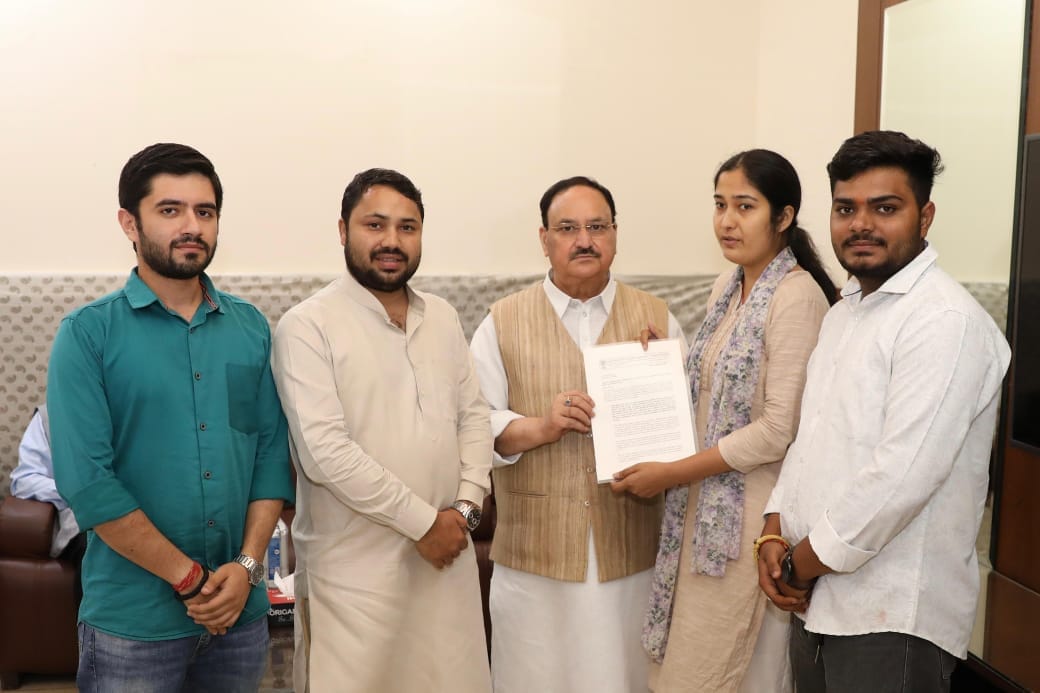 ABVP Gave Memorandum to JP Nadda