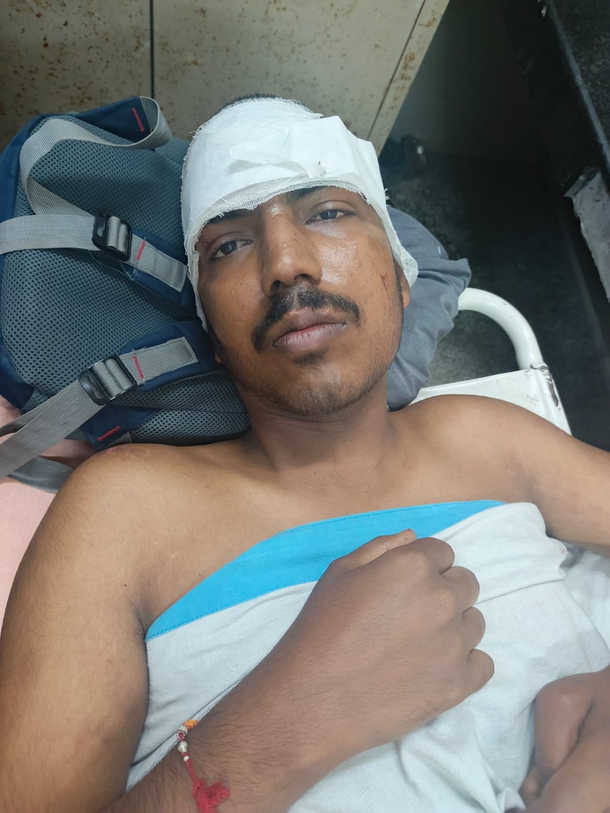 Kidnapped from the station beaten up and robbed of chain and cash