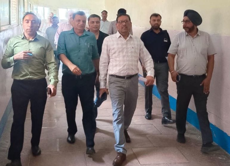 EMTs engaged in referral transport are not trained, get training done: Kadian