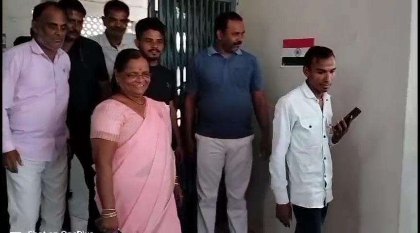 Damoh BJP MLA accused of getting party membership for college students