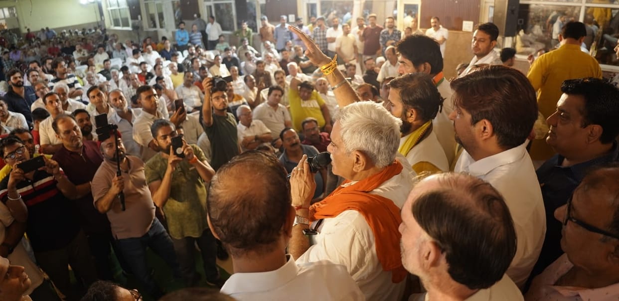 Will bring grant from center for the development of the city: Grover
