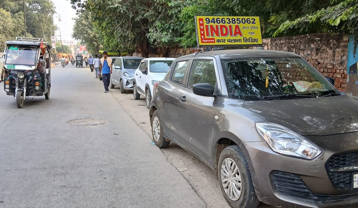 Parking and toilet arrangements in the city are bad, people will face problems during the festival.
