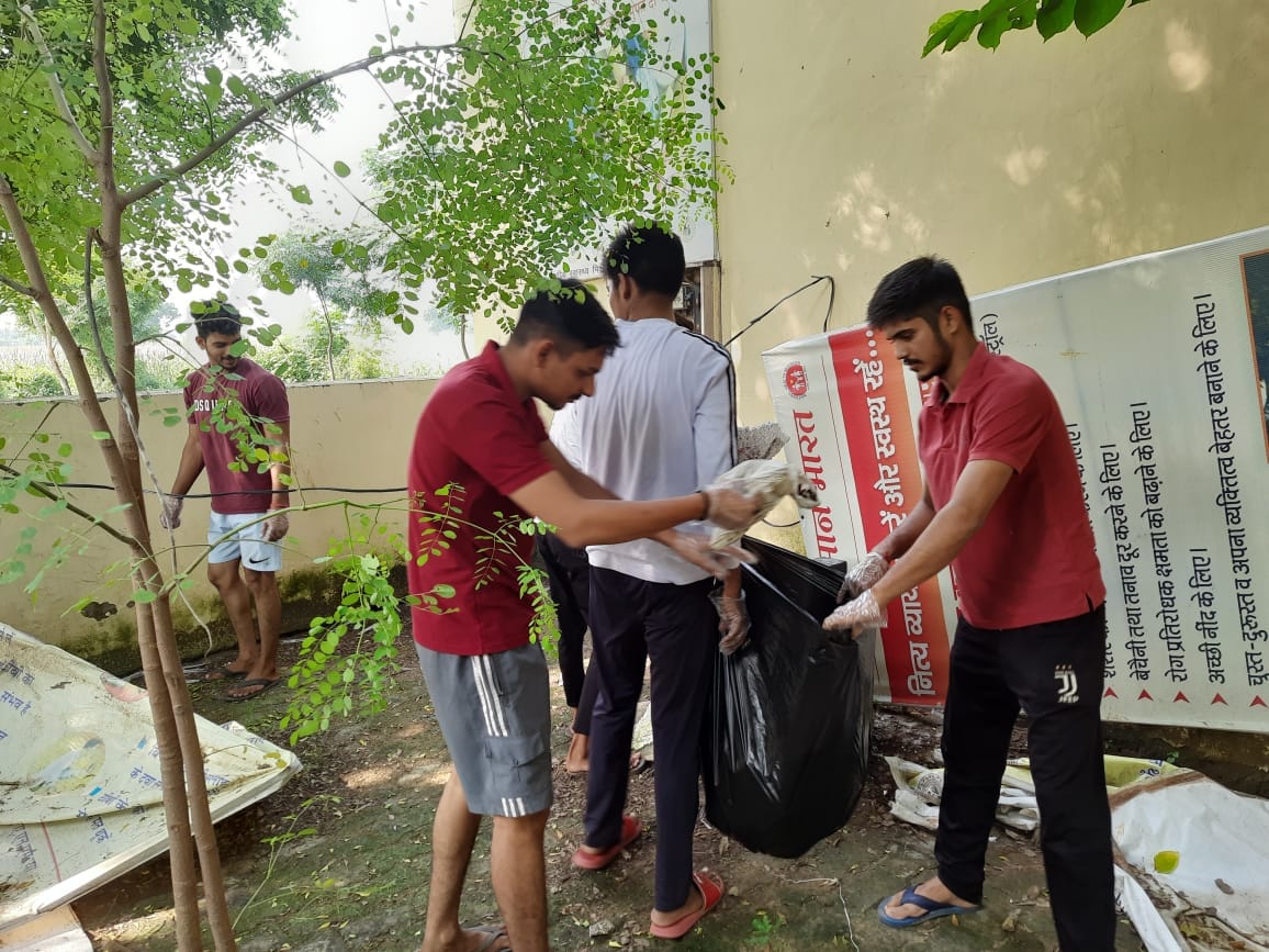 Youth gave message of cleanliness