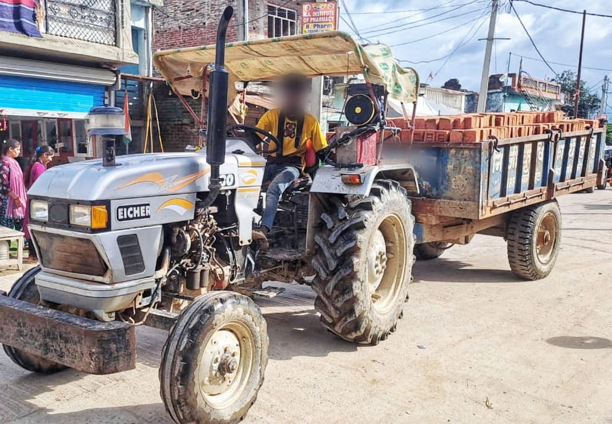 Tractor steering in untrained hands, costing lives