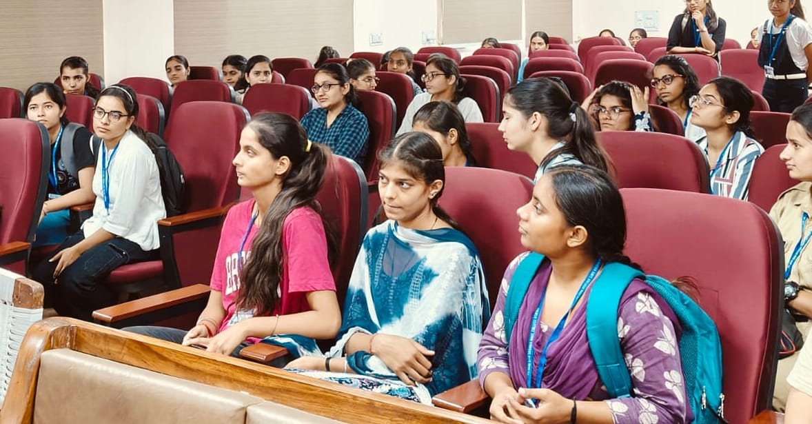 Discussed issues related to women's health