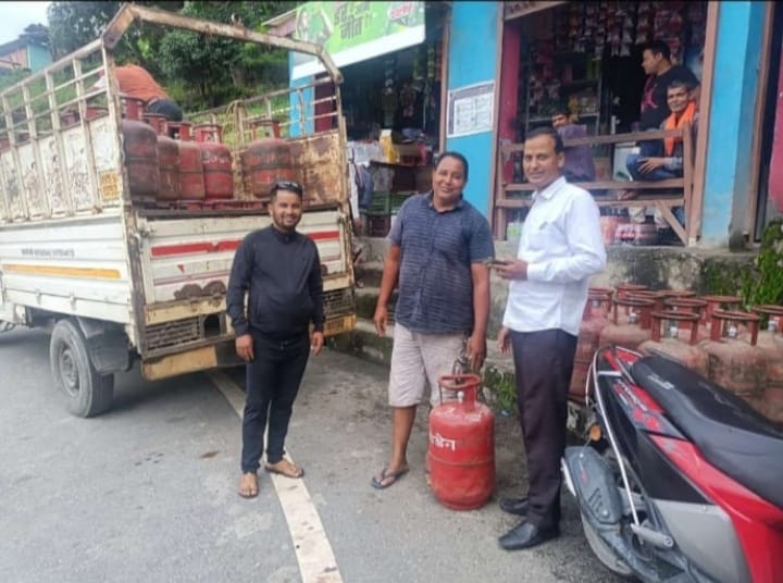 Relief to consumers due to arrival of gas vehicles in the area