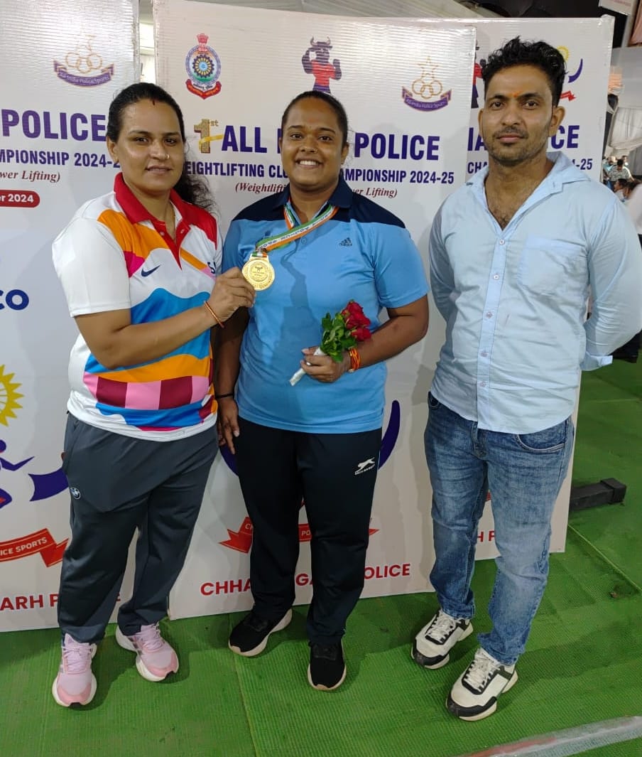 Dimpy Dhaka won gold medal in weightlifting