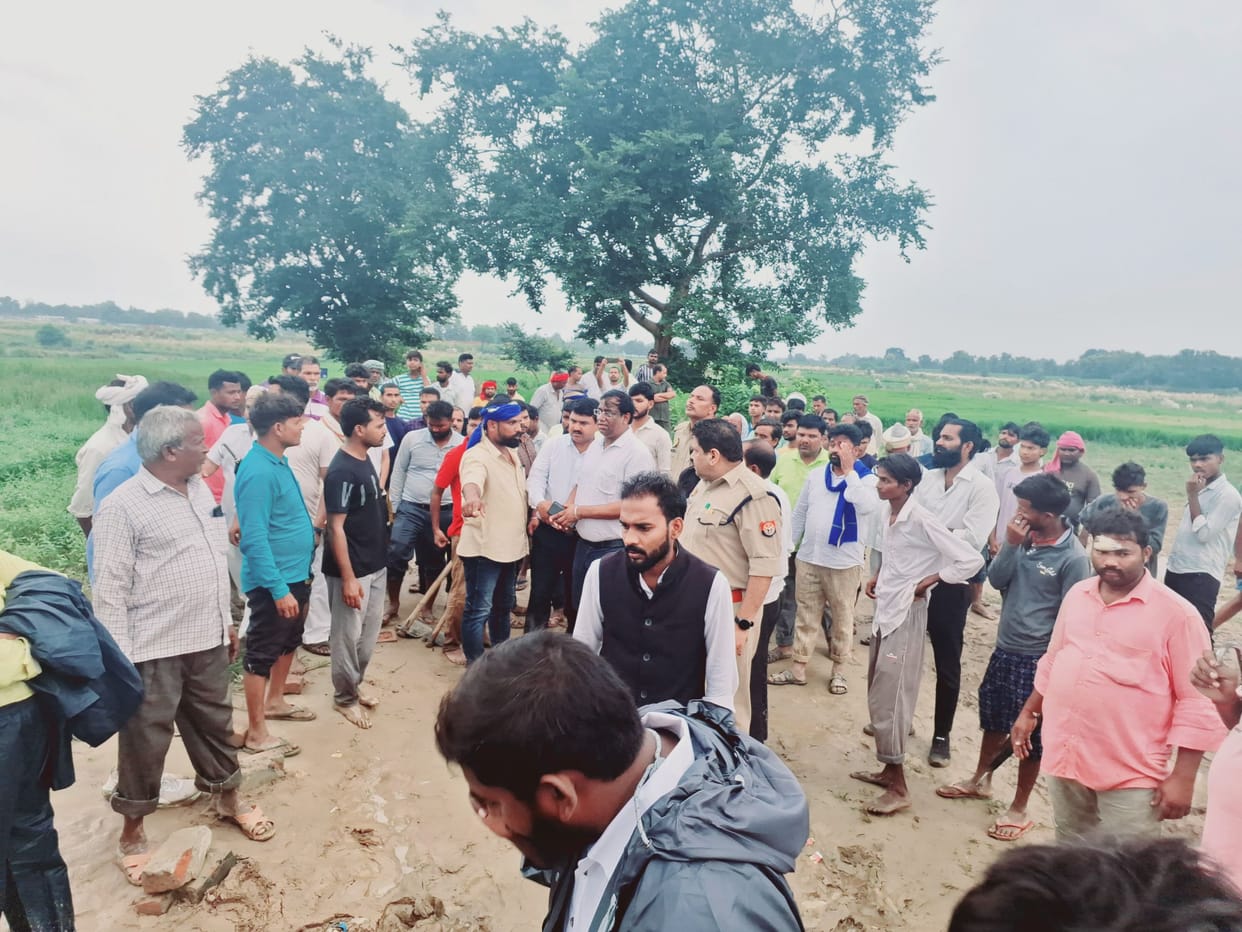 Land measurement done, accountant suspended