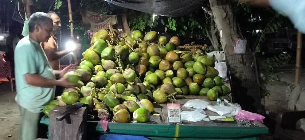 Dengue cases increase, demand for coconut water and goat milk increases