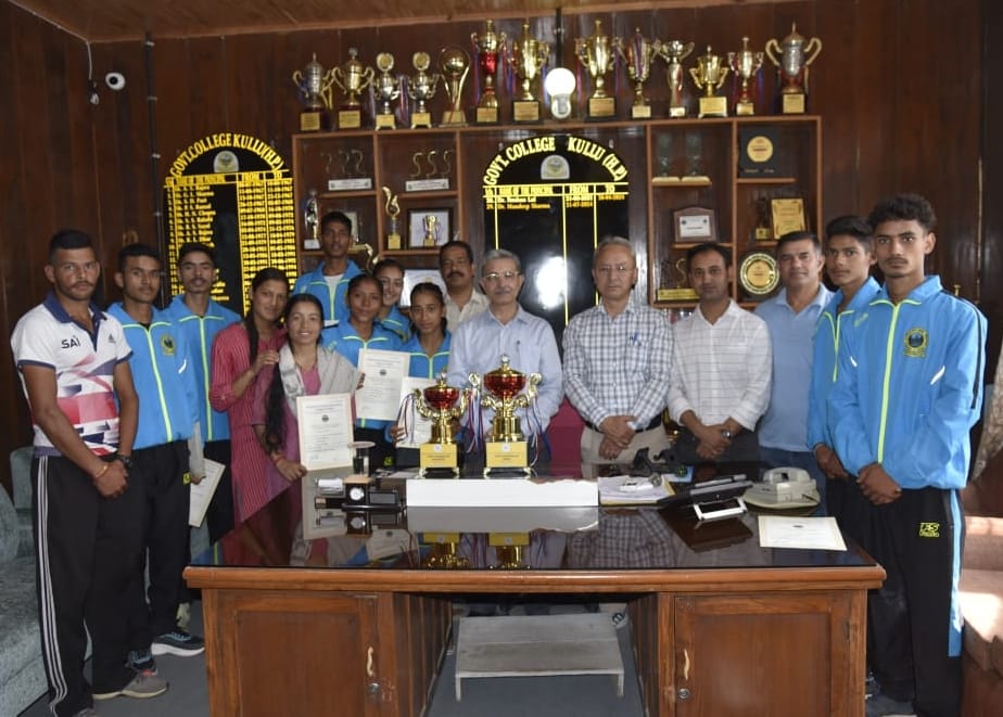 Kullu College players honored