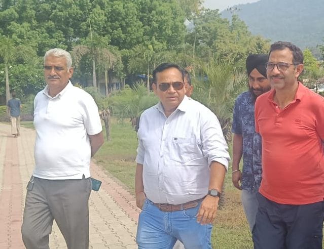Maintenance work started in Heritage Park of Nalagarh