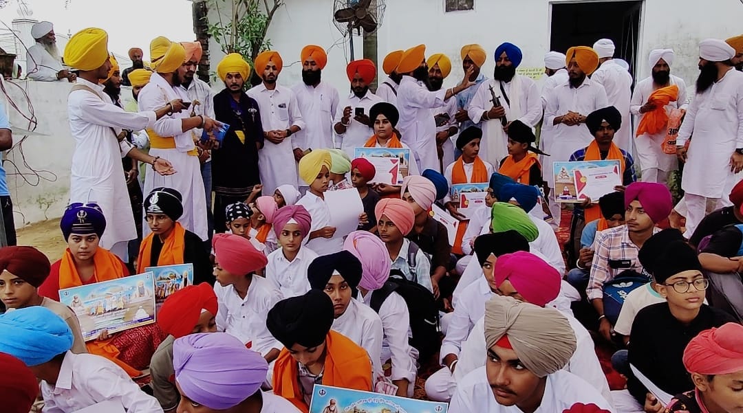 Aeran, Amanjot and Harmanjot won in tying the turban