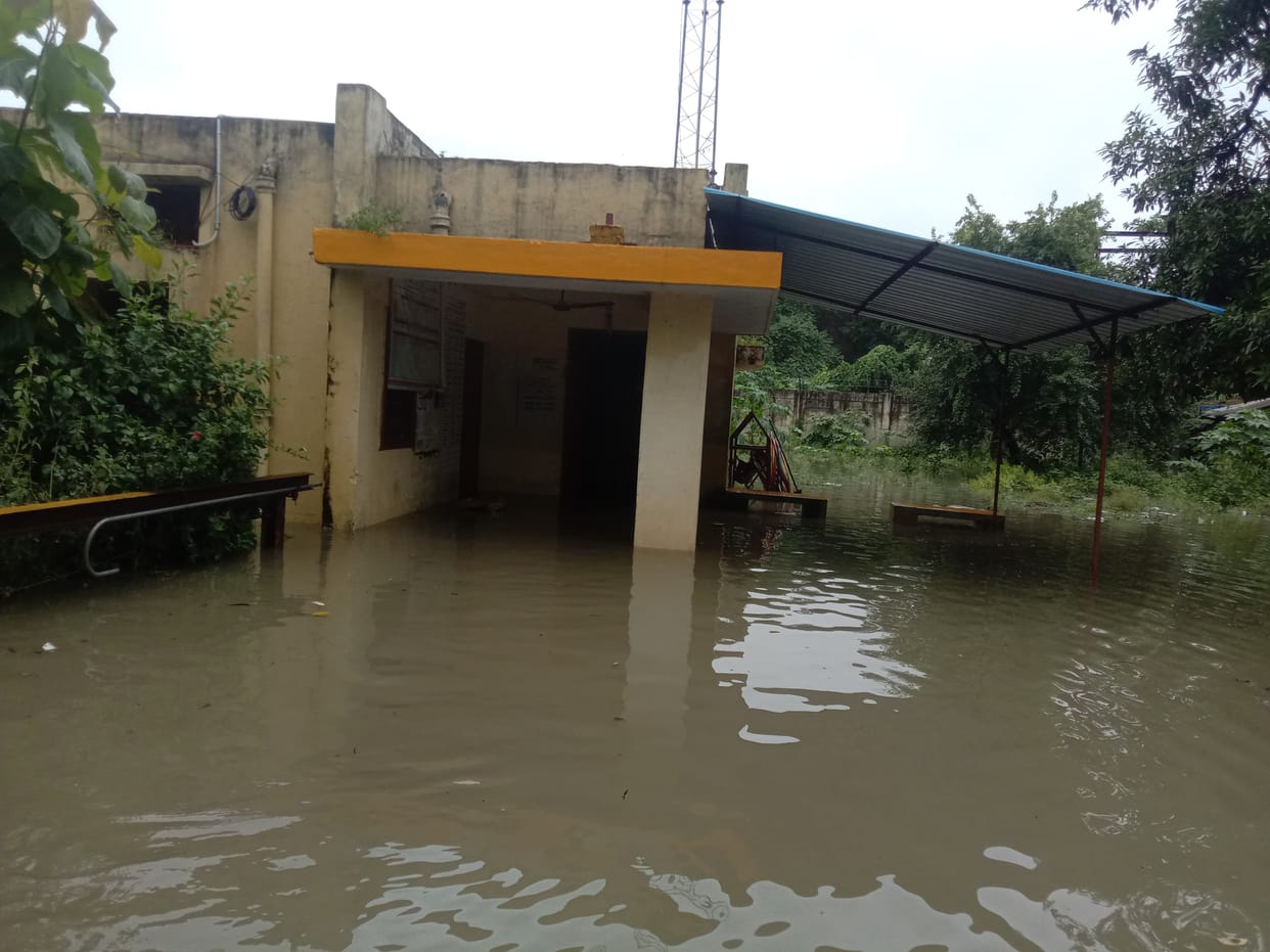 Sub-station Kalwari filled with water, 10 thousand consumers lost power
