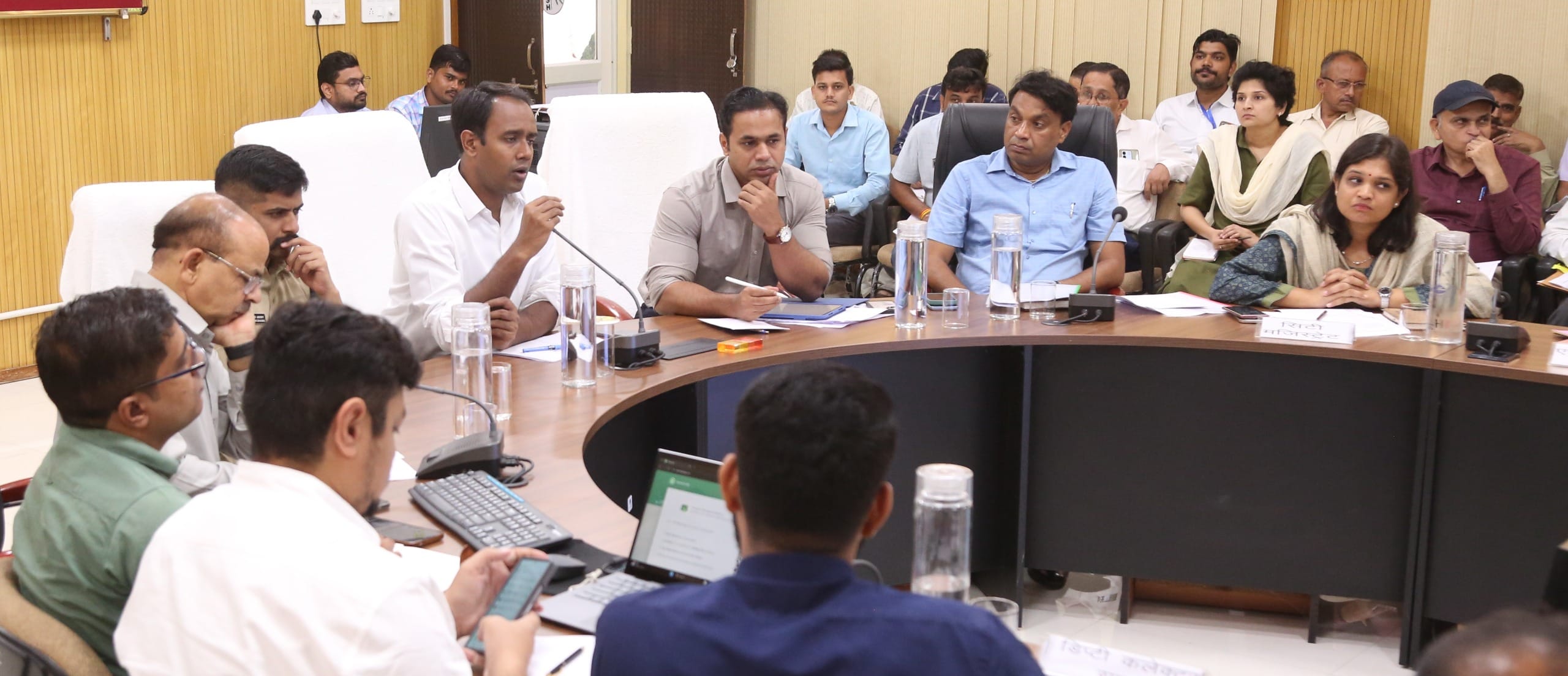 If gutka cigarettes and tobacco are sold outside schools and colleges, action will be taken