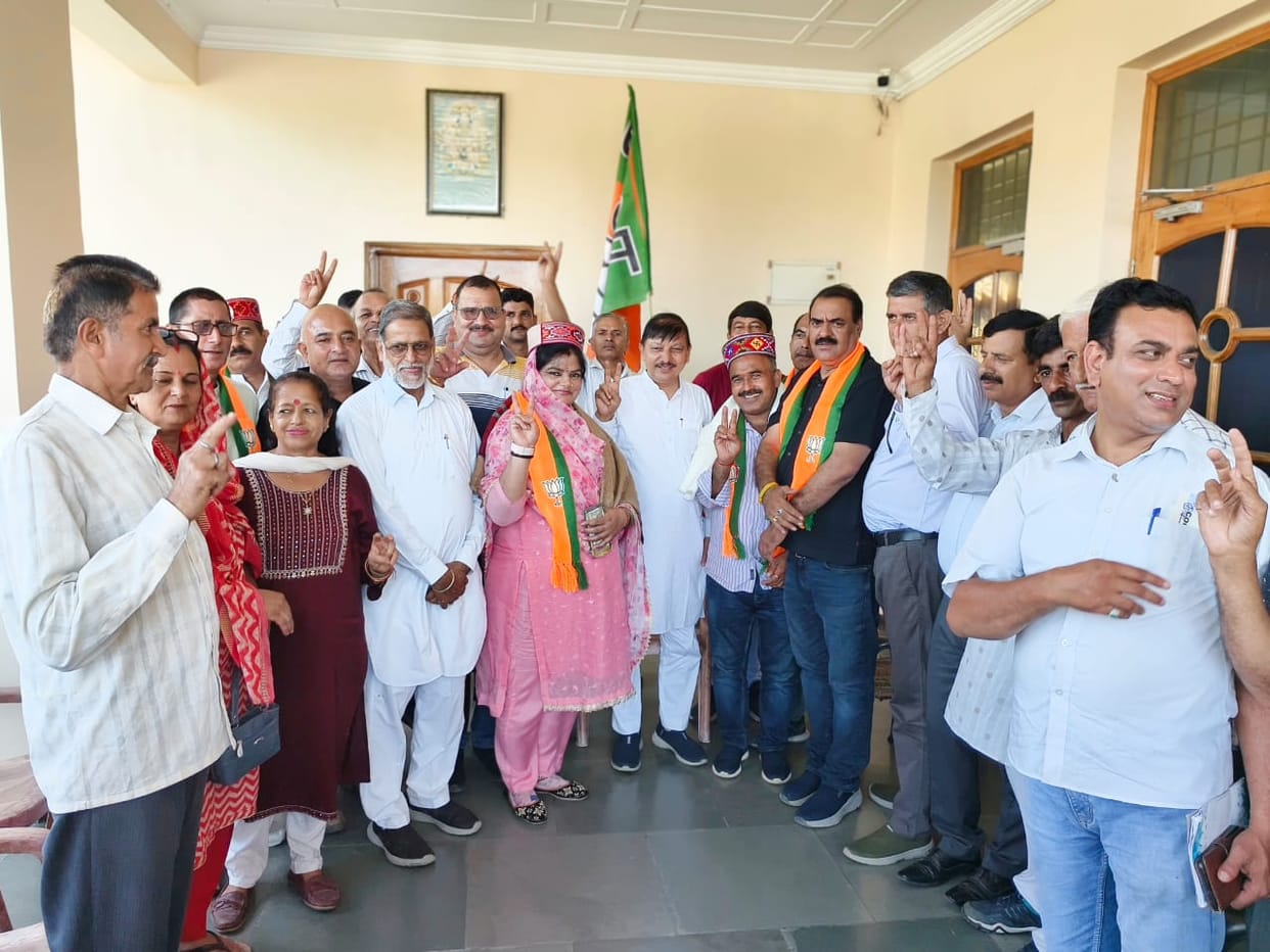 The winning candidates celebrated by reaching Rajendra Rana's house
