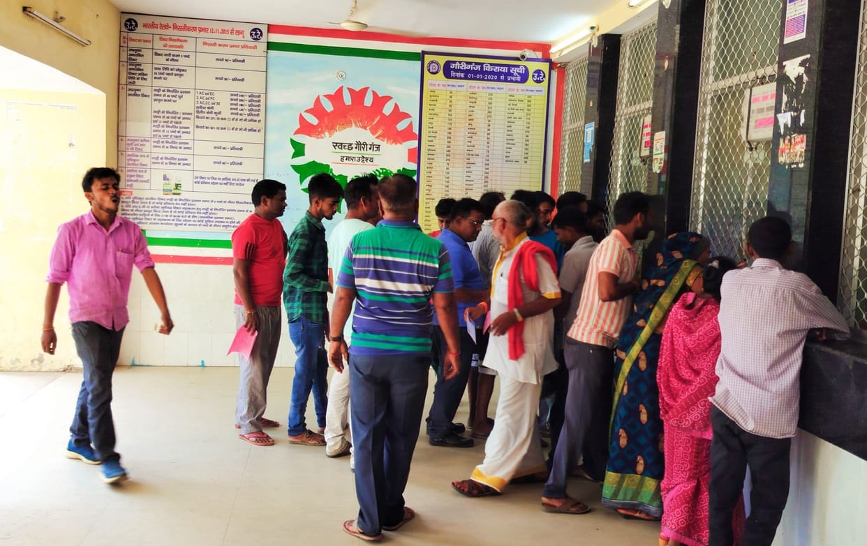 Railway tickets not be booked or cancelled for 4.5 hours from Friday midnight PRS services remain closed