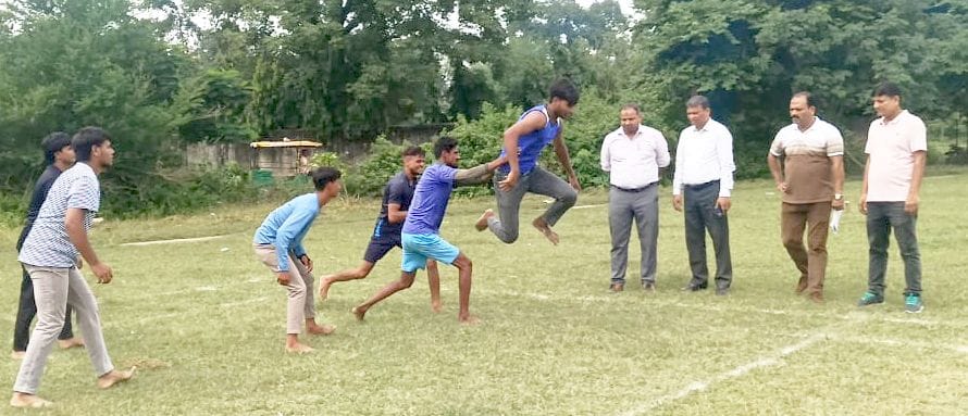 Selection of women's and men's Kabaddi teams on the basis of performance in trials