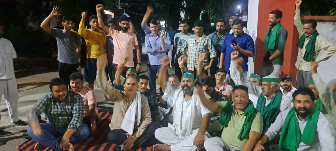 Uproar and demonstration in protest against rejection of prescription