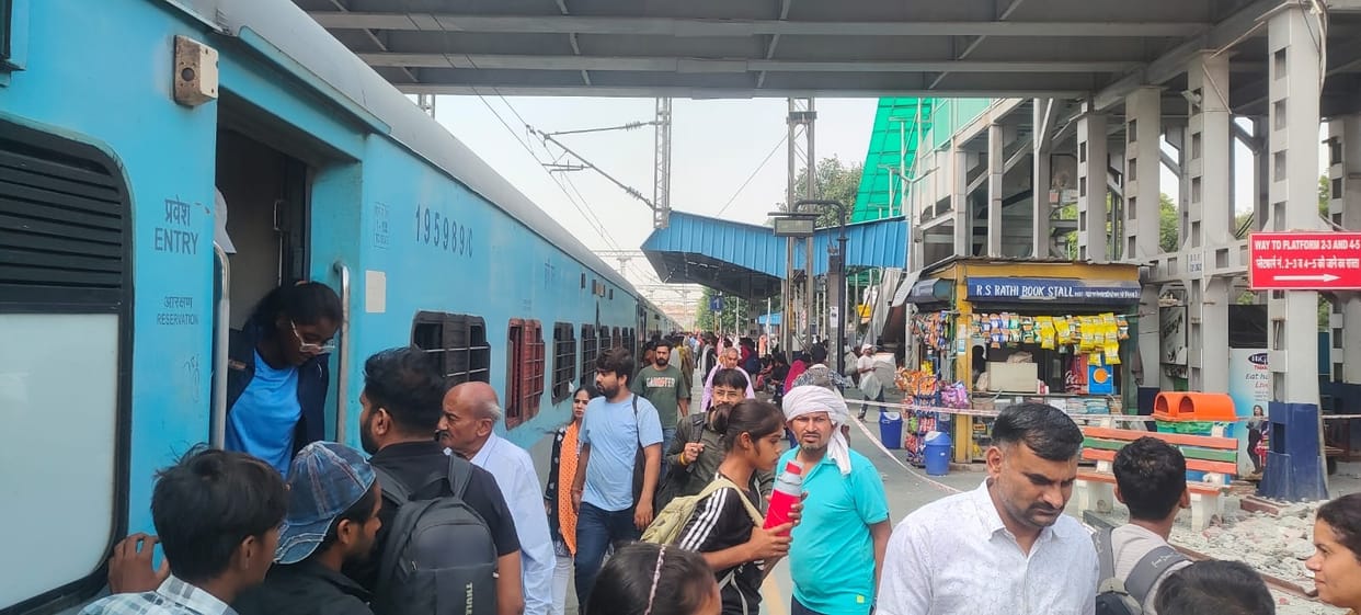 Weekly festival express special train will run on tracks from today