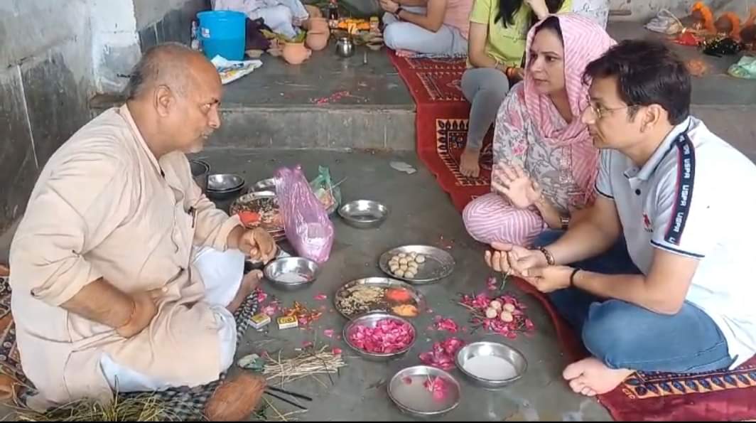 Dhanu Sankranti 2024 Date Time Snan Daan Muhurat Punya Kaal Time in hindi