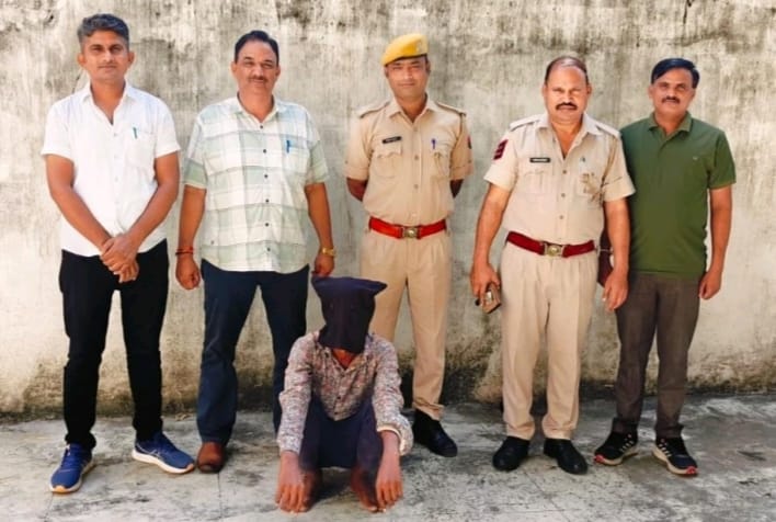 Top 10 accused of Sarupganj police station level and wanted in robbery arrested