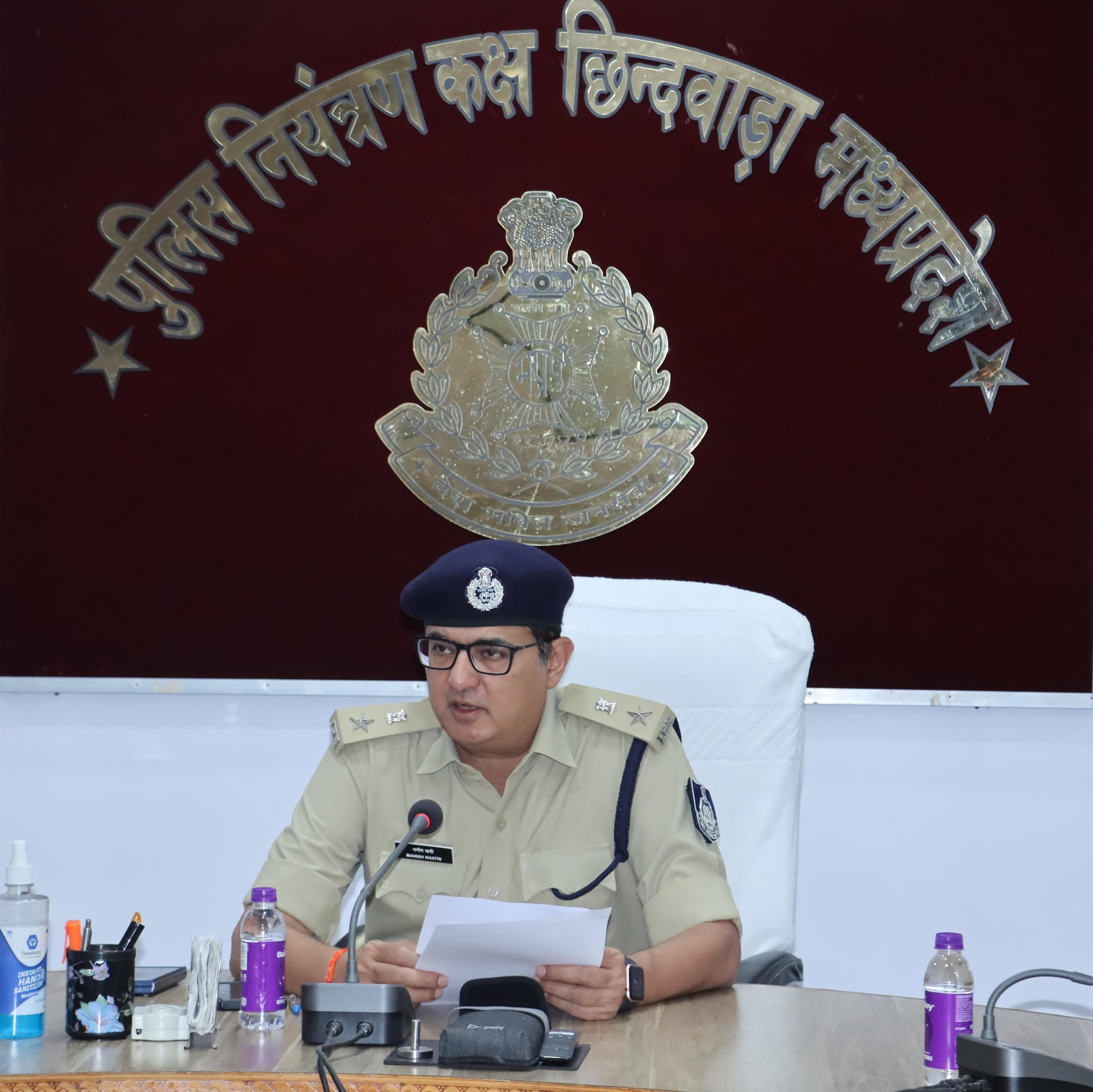 Chhindwara News Police exposed gang that rented and sold tractors know whole matter