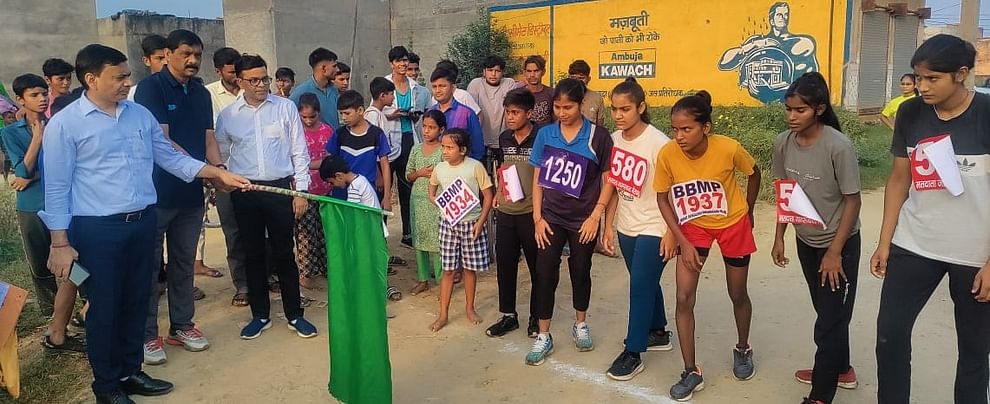 Himanshu and Ruby became winners in cross country race