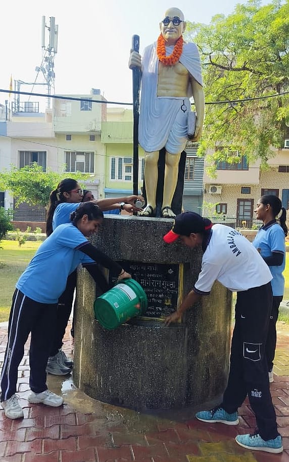 NCC cadets clarified on Gandhi Jayanti