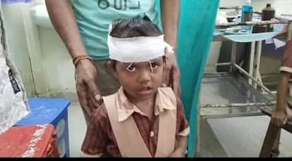 Balaghat News:  School van overturns due to steering failure