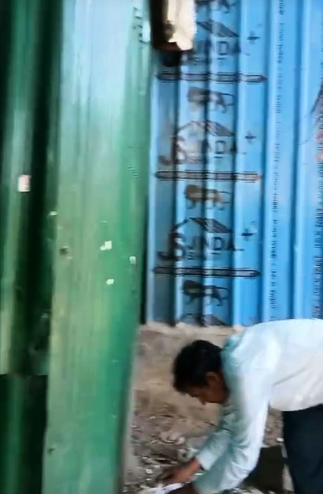 Liquor sold behind curtains even on dry day