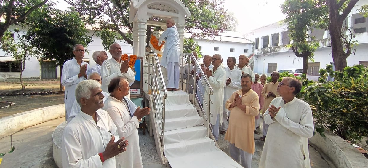 Mahatma Gandhi and Shastri remembered on their birth anniversary
