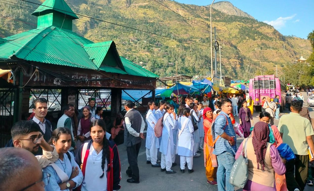 HRTC, Rampur Bushahr, Shimla, bus not coming on time, people worried