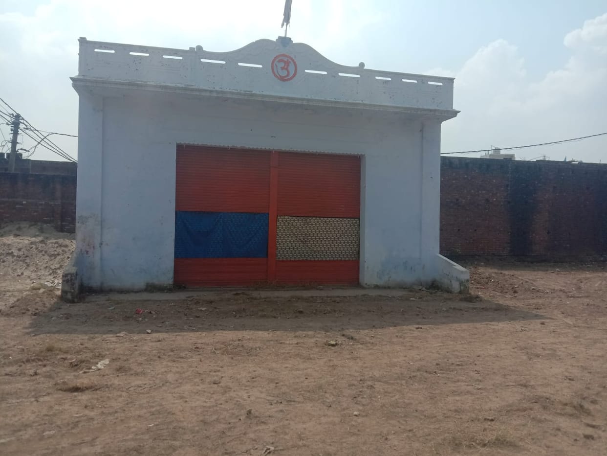 Habib Qureshi and Shriram Khandelwal had donated land for the Ramlila of Puranpur
